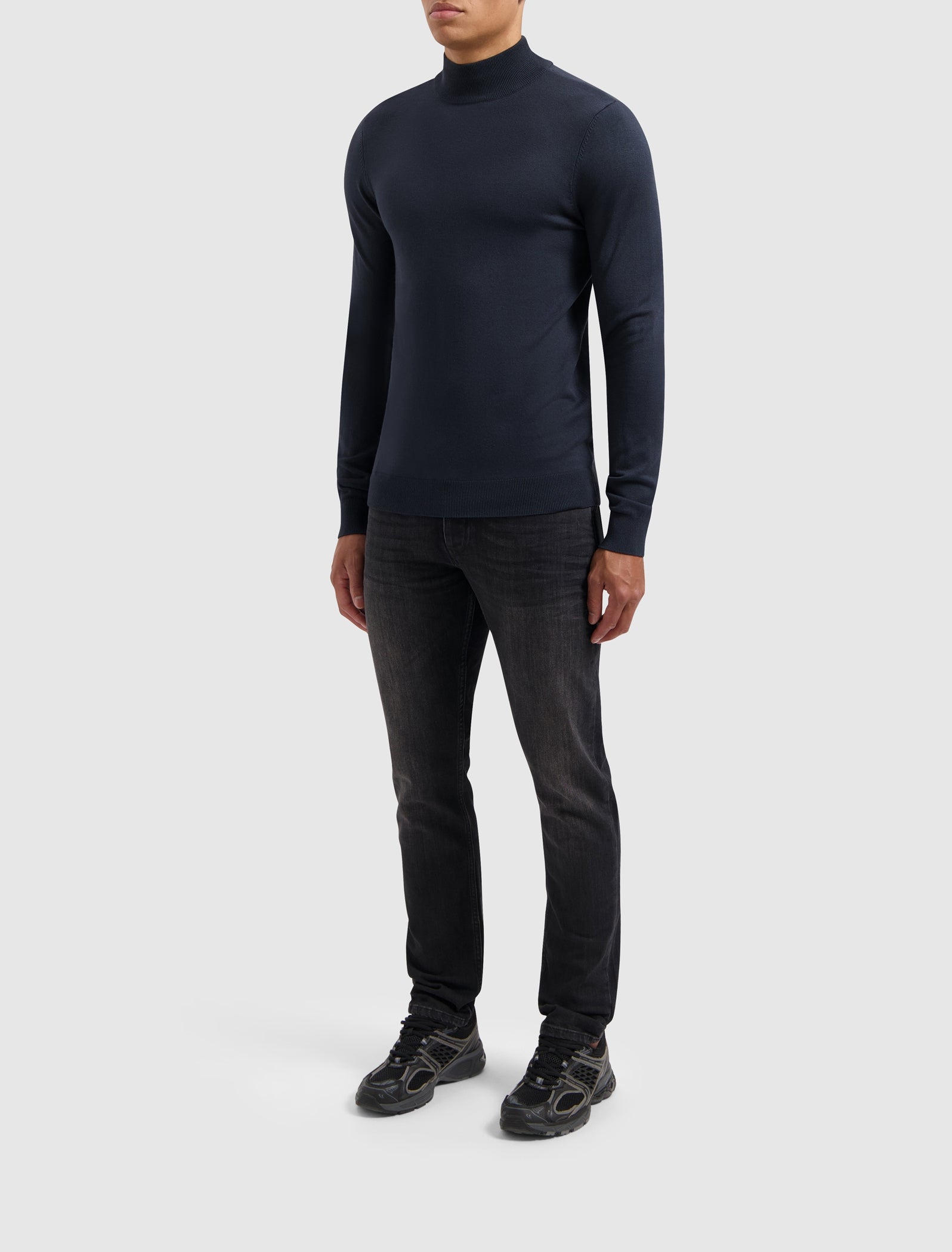 Essential Knitwear Mockneck Sweater | Navy