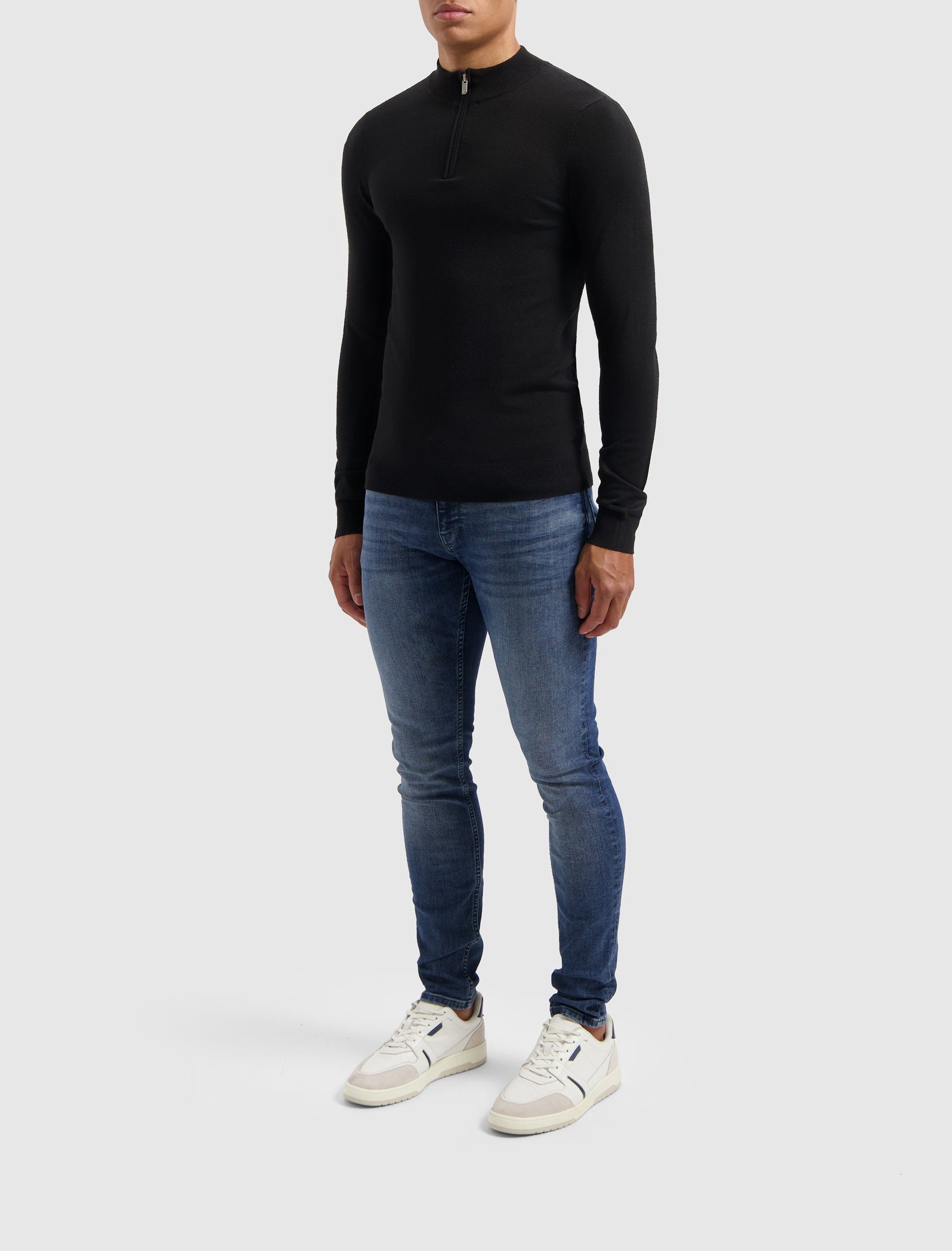 Essential Knitwear Halfzip Sweater | Black