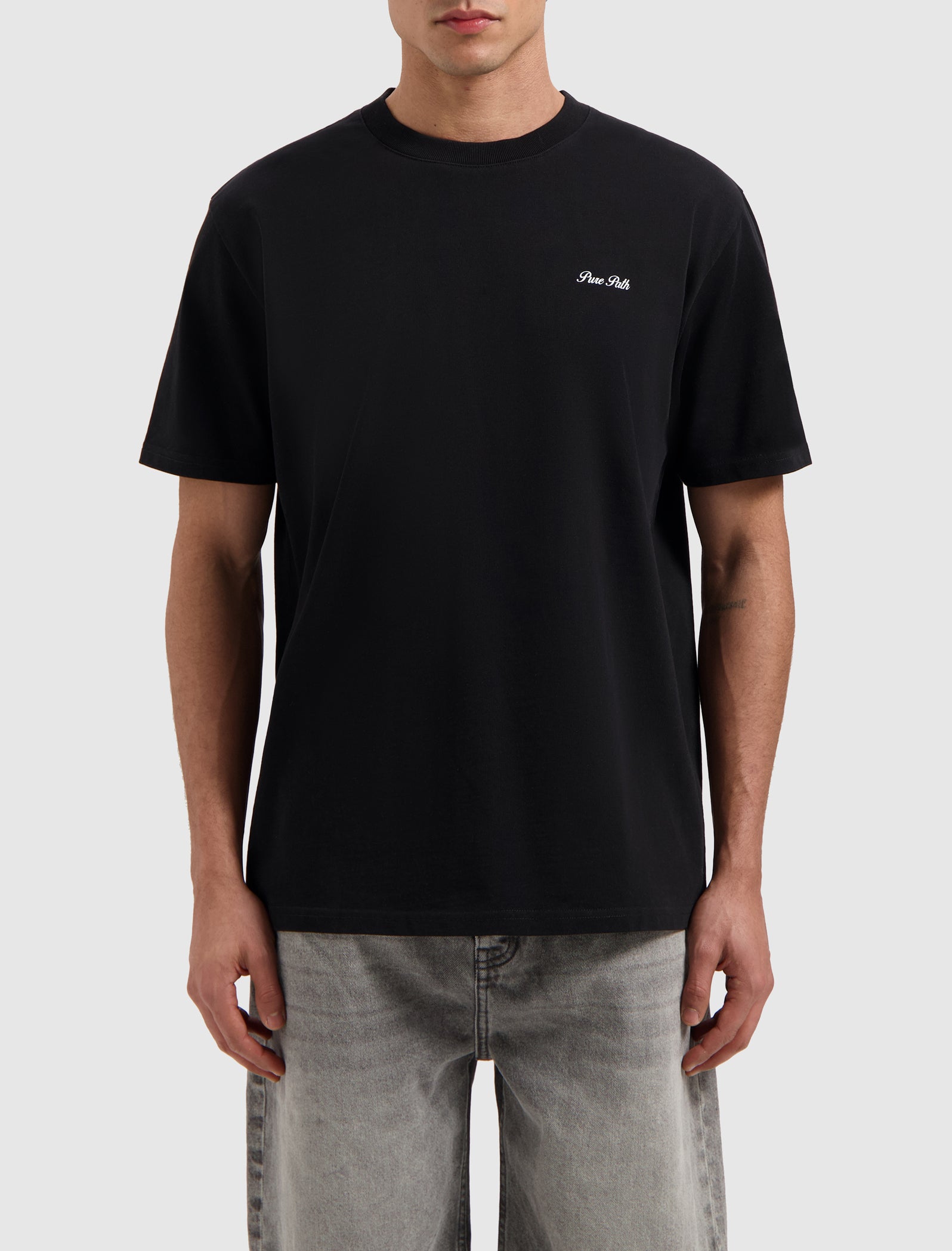 Essence Of Life T-shirt | Black