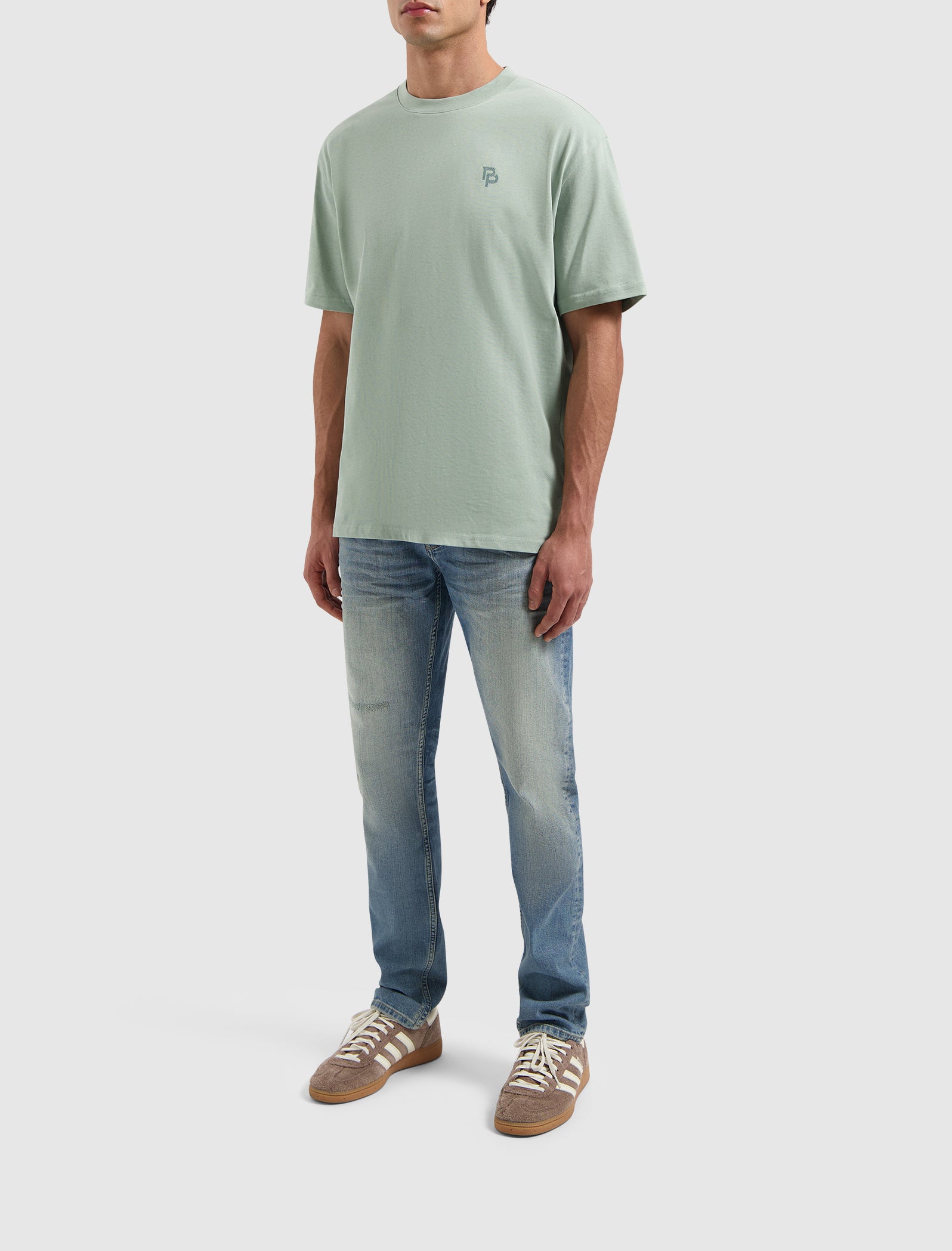 Essential Initials T-shirt | Army Green