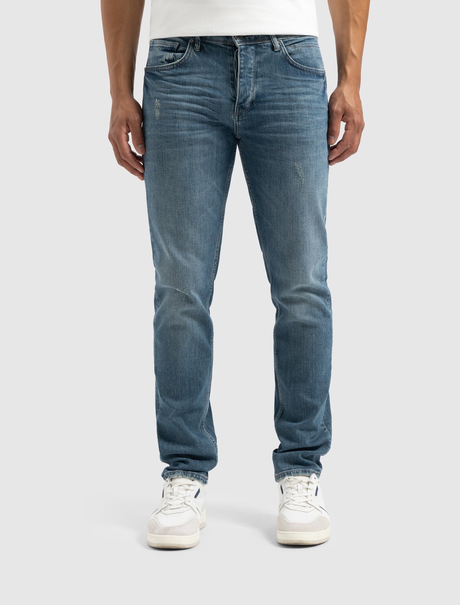 The Ryan Slim Fit Jeans | Denim Mid Blue