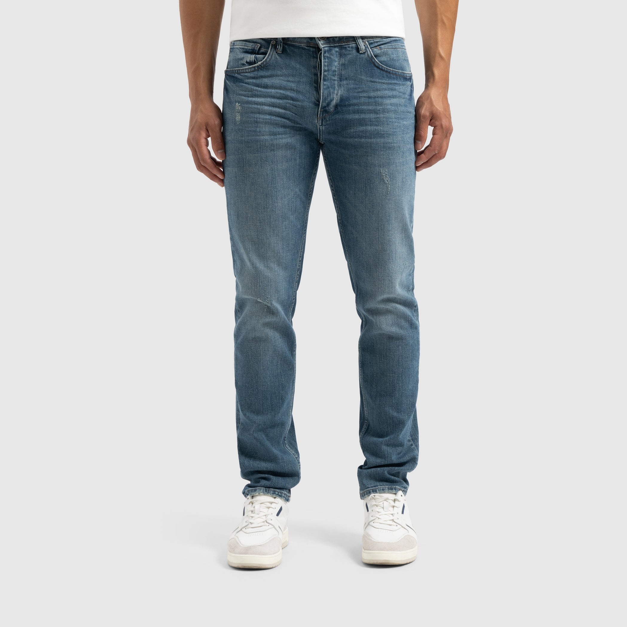 The Ryan Slim Fit Jeans | Denim Mid Blue