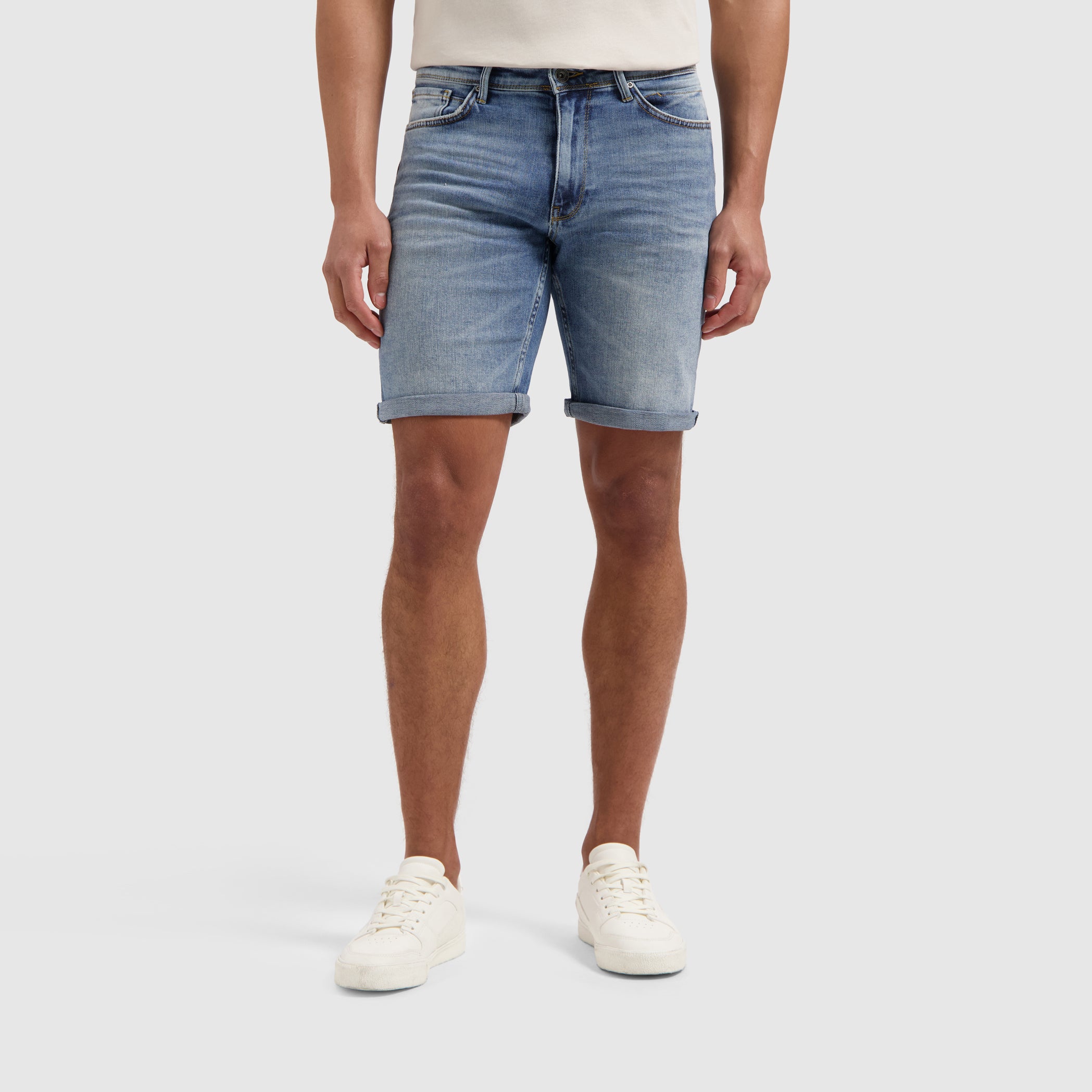 The Miles Slim Fit Shorts | Denim Mid Blue