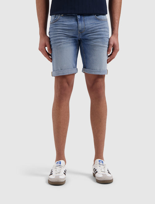 The Steve Skinny Fit Shorts | Denim Light Blue