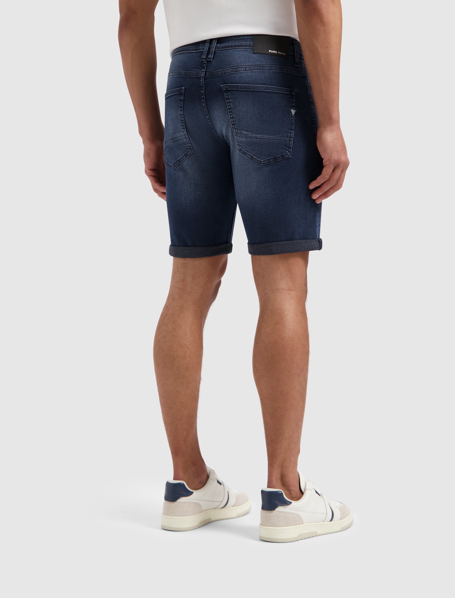 The Miles Slim fit shorts | Denim Dark Grey