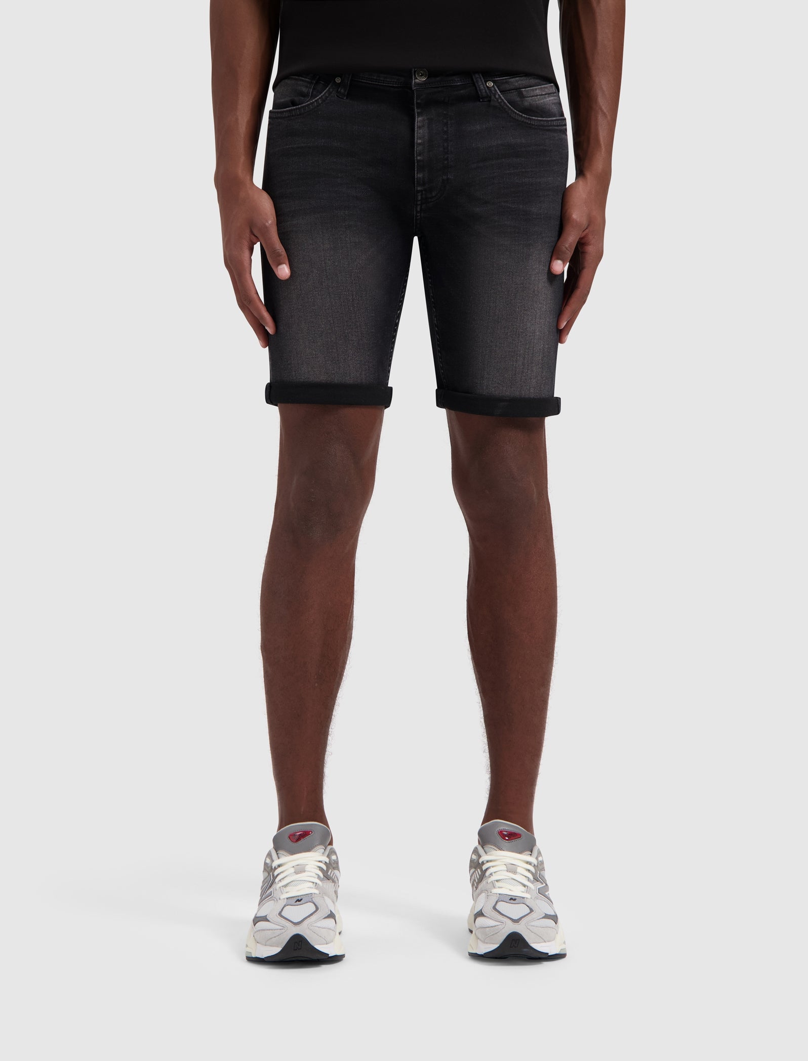 The Miles Slim fit shorts | Denim Dark Grey